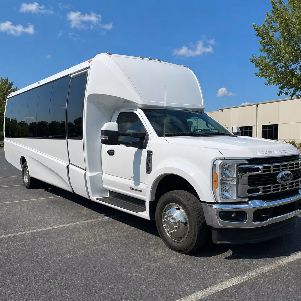 15 passenger minibus