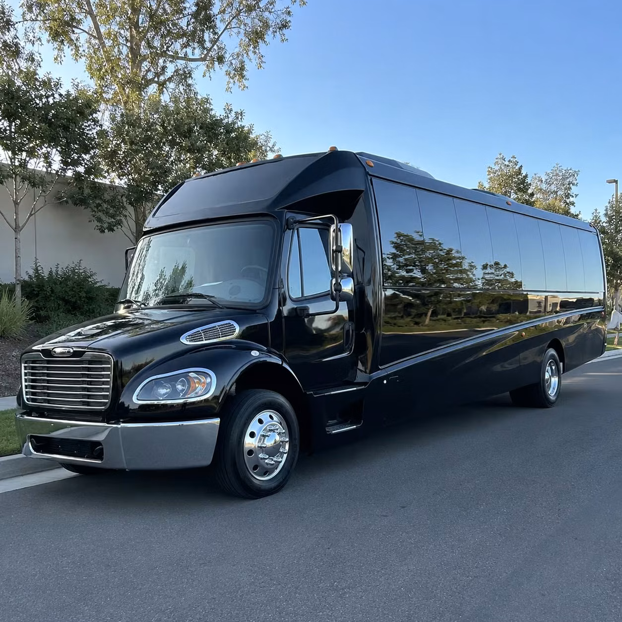 28 passenger minibus
