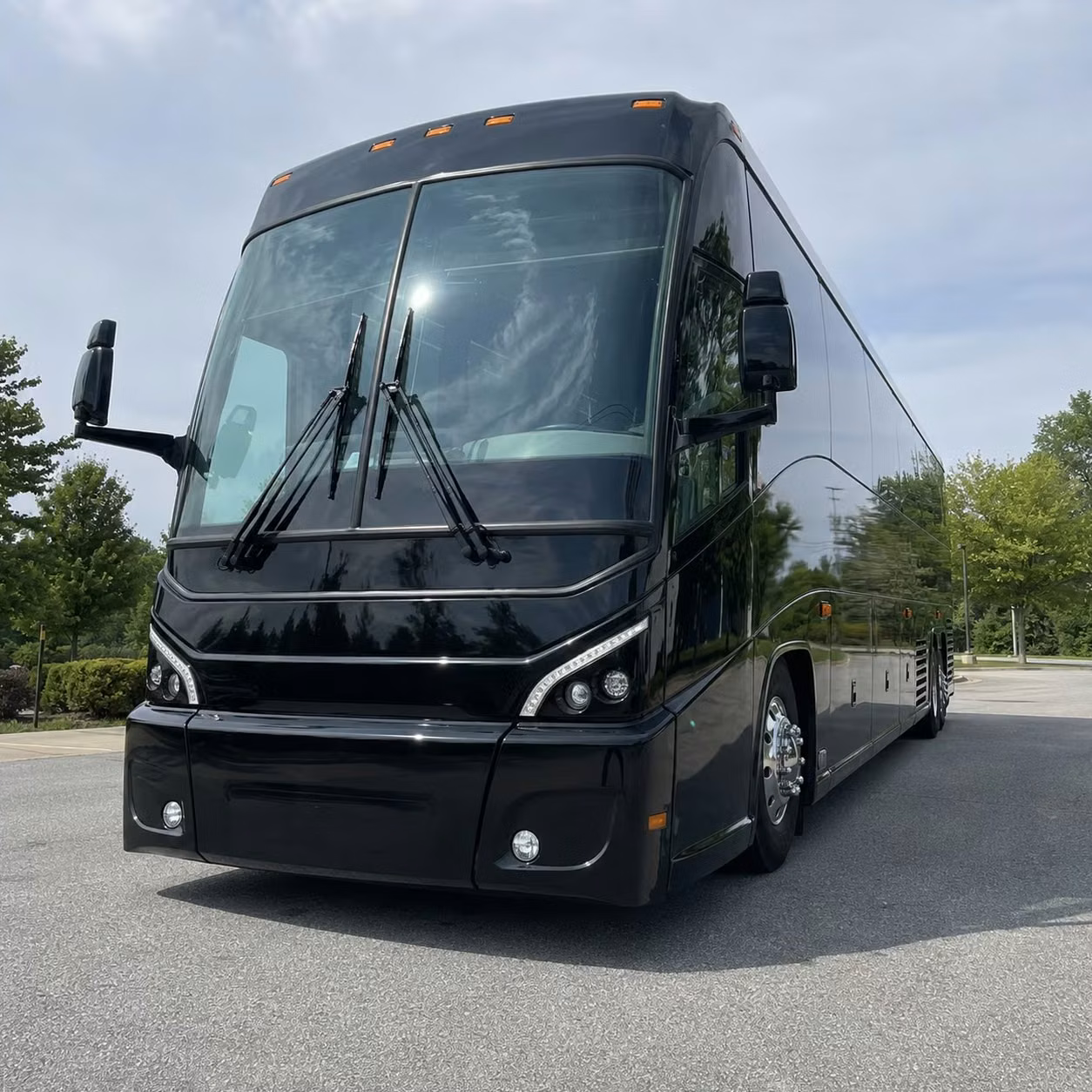 bringing university of kentucky staff researchers and event guests together with private shuttle service