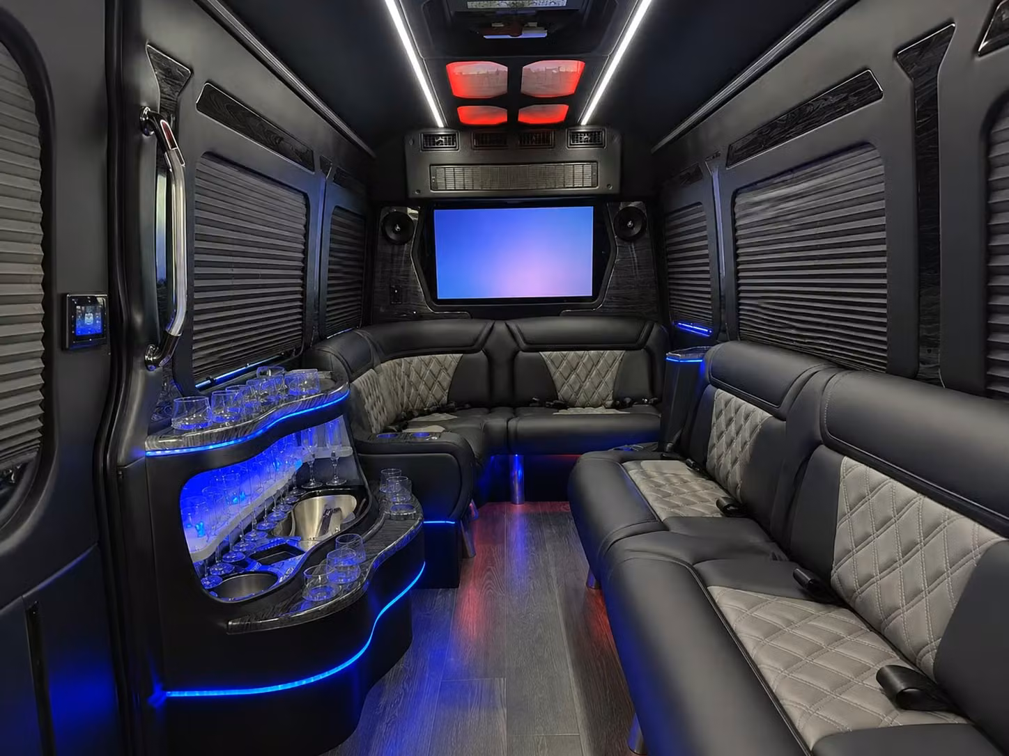 charterbusrentallexington com is the right choice for university of kentucky campus and conference transportation