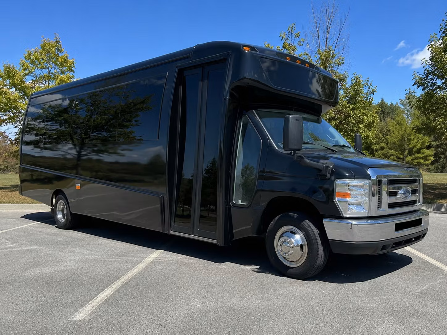 minibus rentals for ceremony to reception transfers in lexington